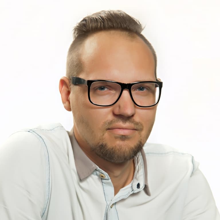 Agris Lipšāns — Braukšanas mācību instruktors